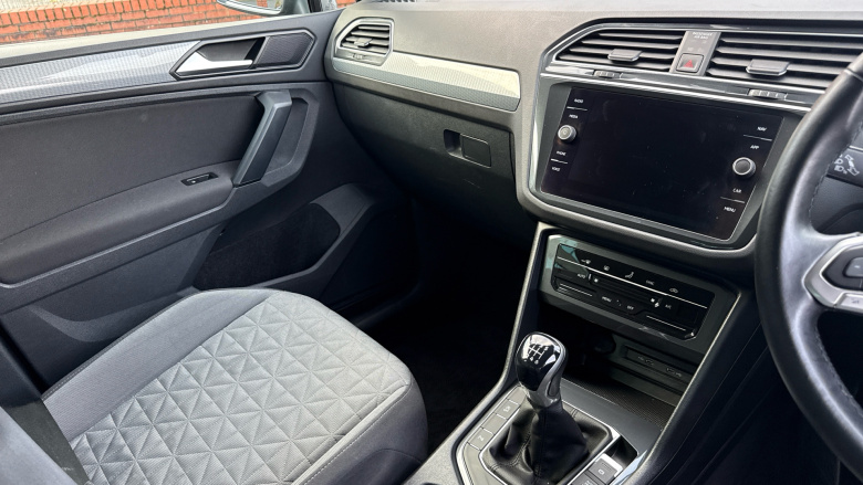 Volkswagen Tiguan 1.5 TSI 150 Life 5dr Petrol Estate